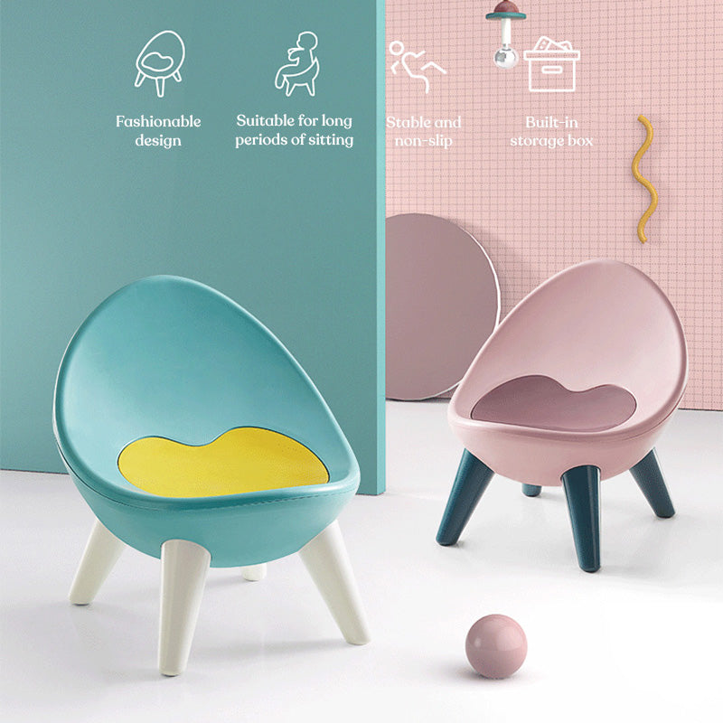 round table +egg chair