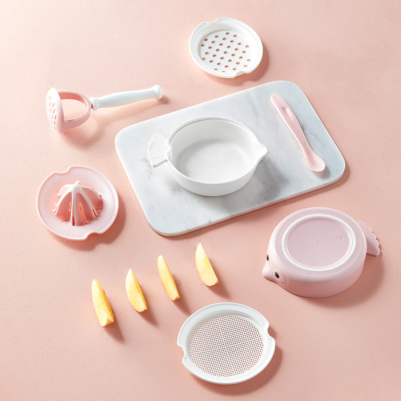 Set of bowls,mortar,and juicer