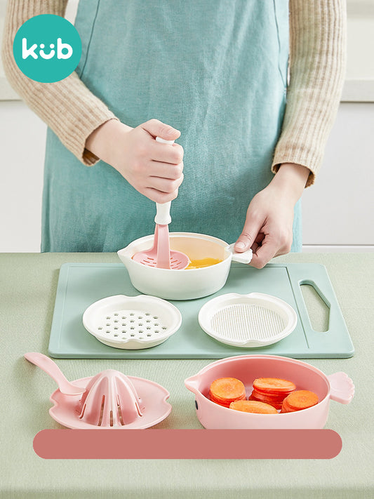 Set of bowls,mortar,and juicer