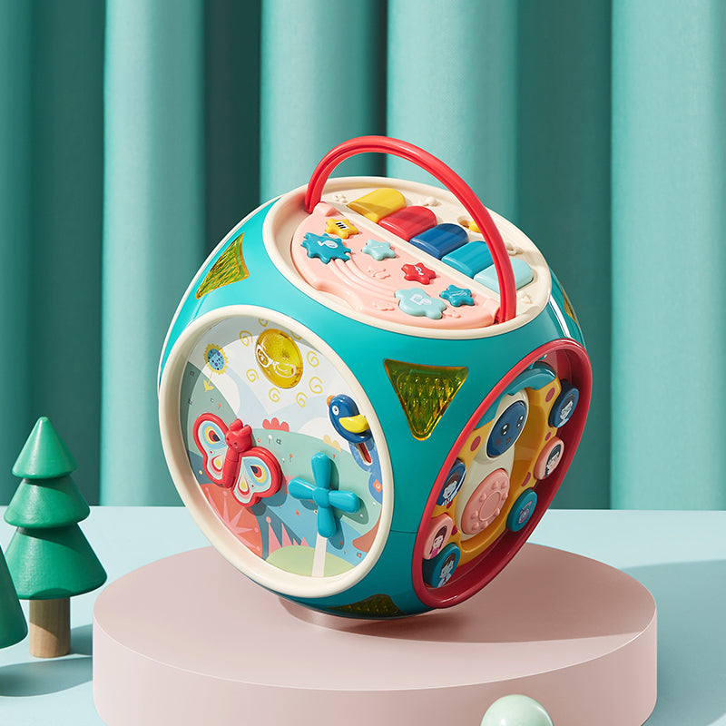 Play heptahedron