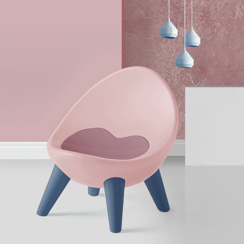 round table +egg chair